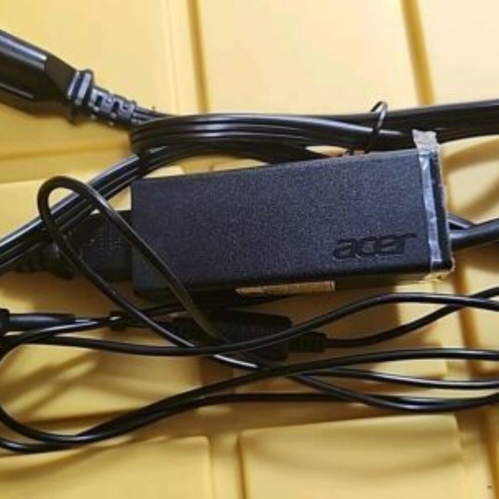 45W GenuineAC Adapter Charger For Acer Chromebook 11 C720 PA-1450-26 A13-045N2A